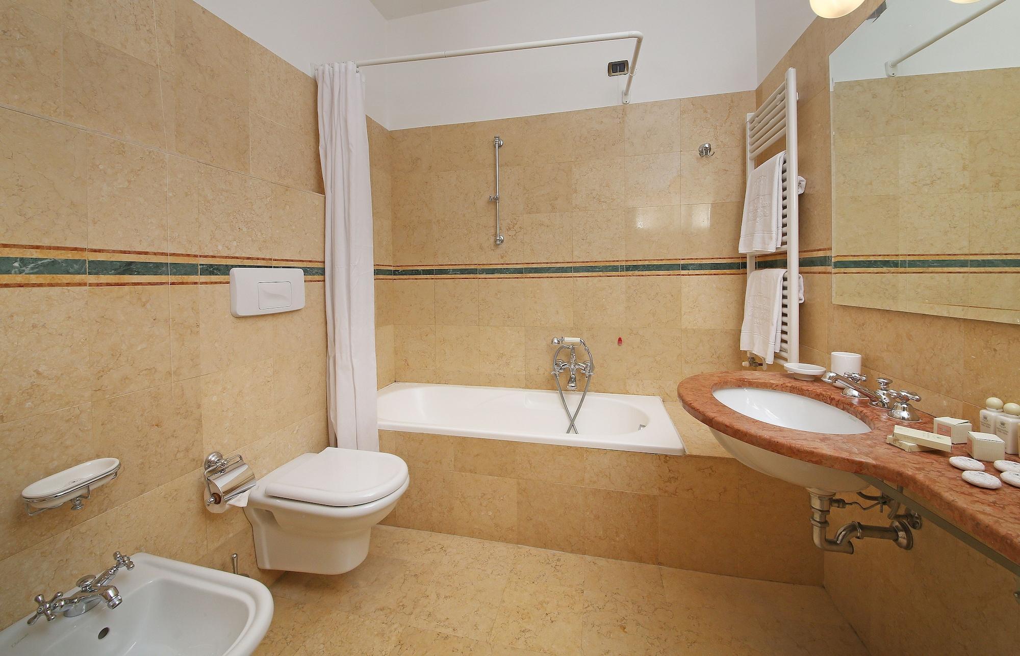 Sofia 4* Gardone Riviera